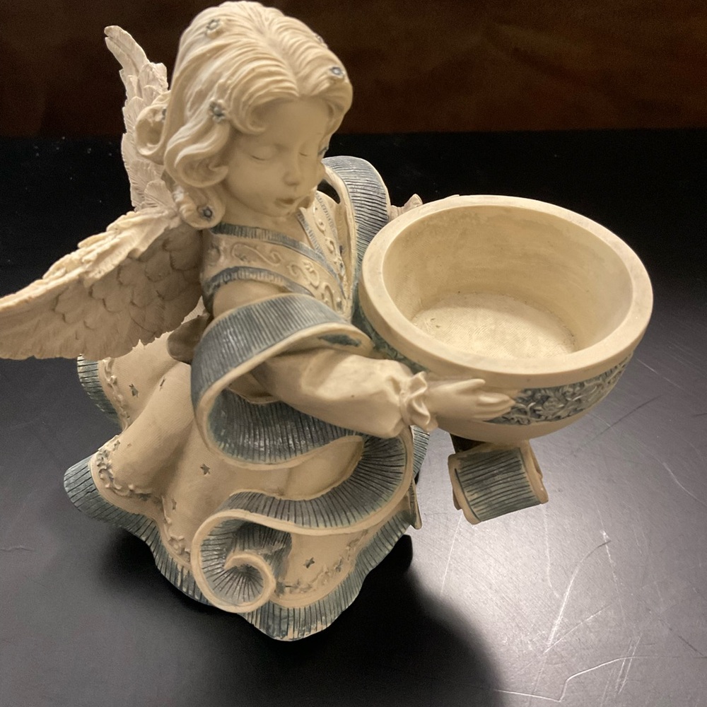 Sarah’s angel “Anna”